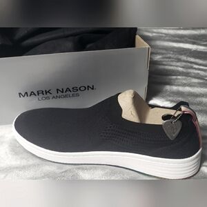 Mark Nason Skechers slide-on shoes Black with Rainbow on bottom size13 Brand new